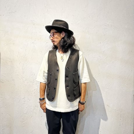FINE CREEK ＆CO 【Jefferson Deer/ ｼﾞｪﾌｧｰｿﾝﾃﾞｨｱ】 ﾚｻﾞｰﾍﾞｽﾄ（BLACK) 鹿革