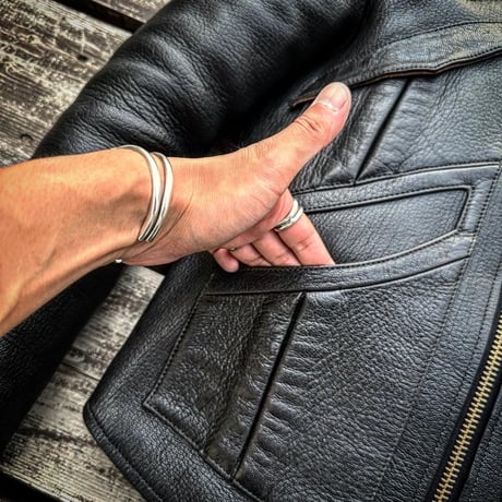 NAKED SUN / PROMISED LAND GOATSKIN【BLACK】