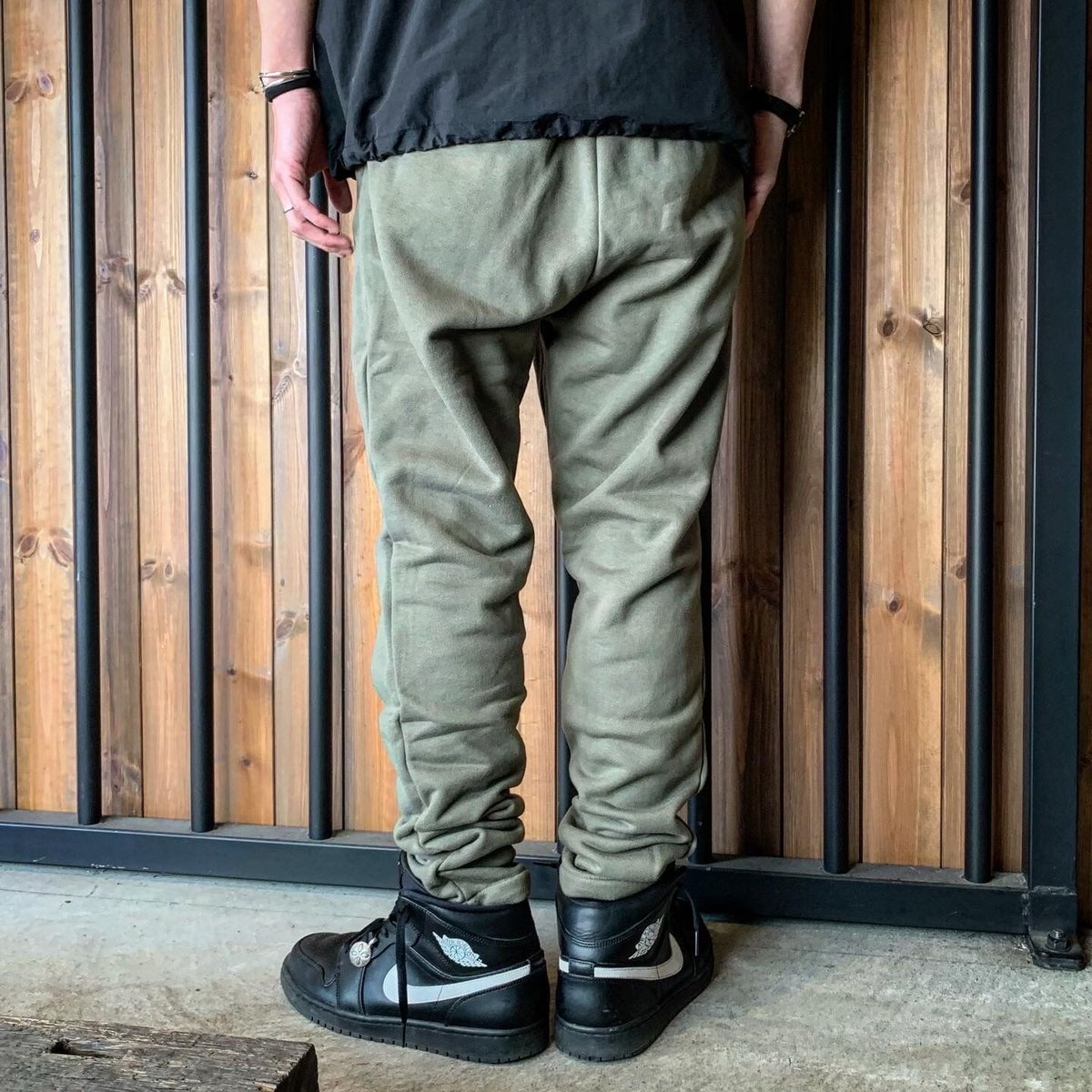 nonnative ADVENTURER EASY RIB PANTS - チノパン