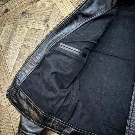 FINE CREEK LEATHERS【Triangle/ﾄﾗｲｱﾝｸﾞﾙ】2027年4月末～2027年10月末入荷予定分！！ご予約