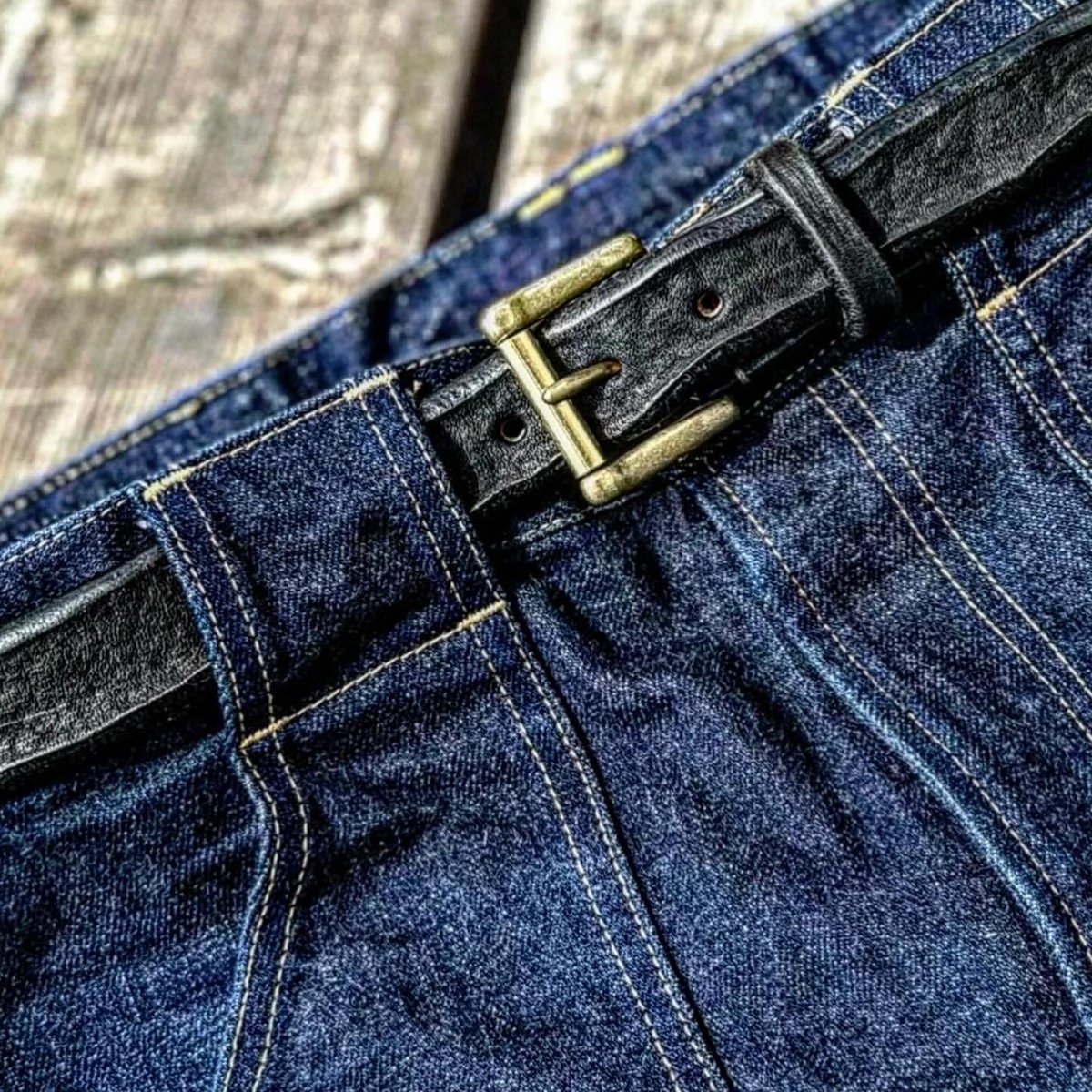 Dutch Leather Company / Rusted belt (BLACK) ご予