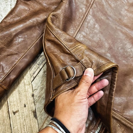 FINE CREEK ＆CO【Rosen jacket / ﾛｰｾﾞﾝｼﾞｬｹｯﾄ】 zip cossack (horse) BROWN
