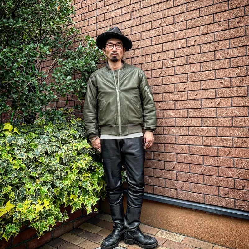 CWORKS【LEA】Leather MA-1 OLIVE (FINE CREEK ) | ・