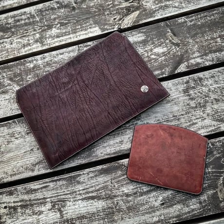 Dutch Leather Company MacBook Pro case & Mouse pad