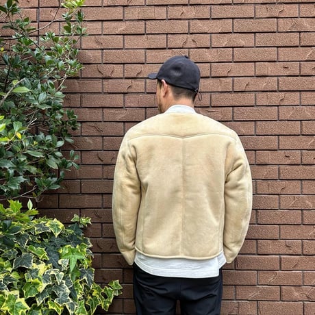 CWORKS【Bouton / ﾊﾞｰﾄﾝ】 Mouton collarless jacket (IVORY) FINE CREEK