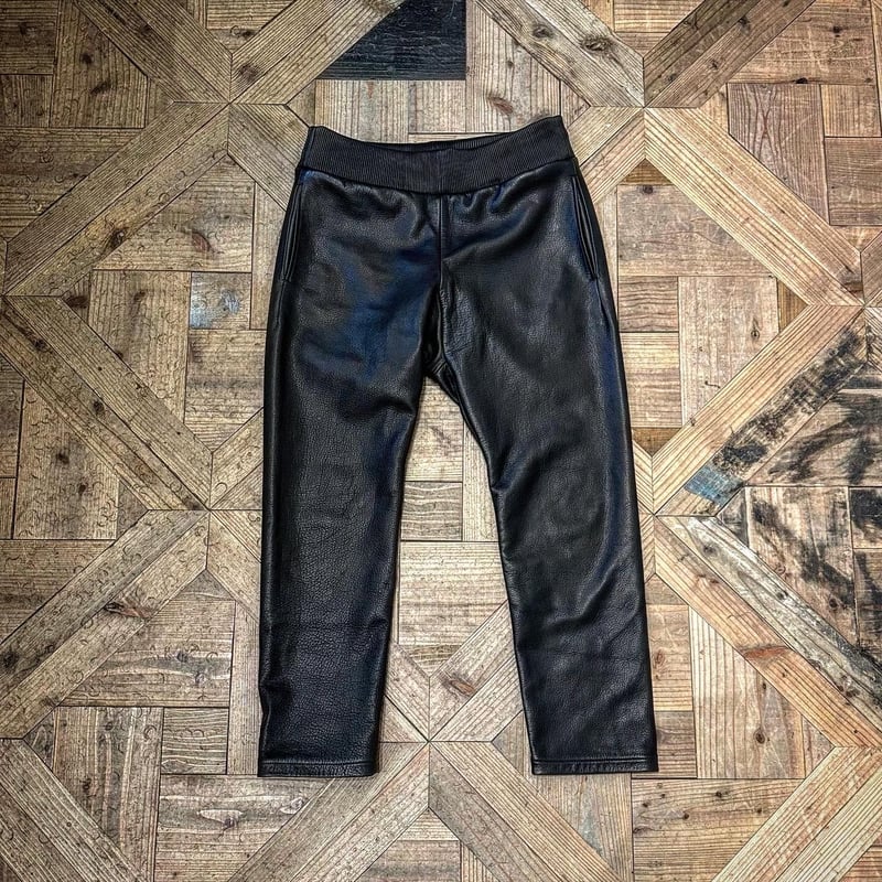 MOSSIR 『ウォッシャブルレザーテーパードパンツ”レンダー”」　完売品 MOSSIR【Lender / ﾚﾝﾀﾞｰ】washable leather sweat pa