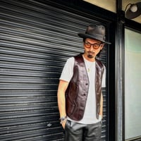 FINE CREEK ＆CO 【Jefferson / ｼﾞｪﾌｧｰｿﾝ】 ﾚｻﾞｰﾍﾞｽﾄ（BROWN)馬革