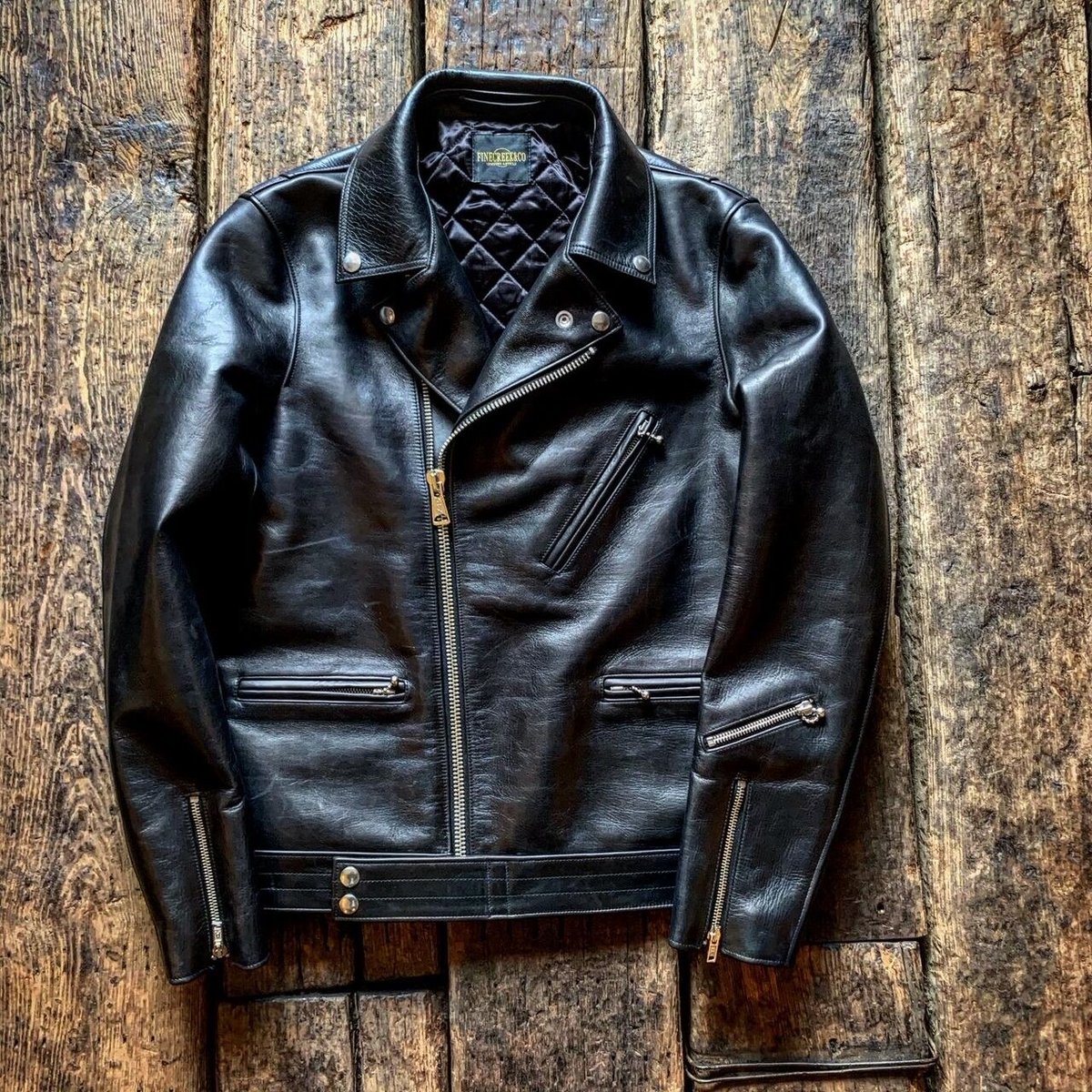 FINE CREEK ＆CO 【Clubman / ｸﾗﾌﾞﾏﾝ 】Horse | ・ ・・D