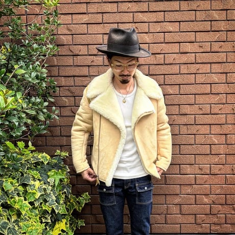 CWORKS【Dout / ﾀﾞｳﾄ】 Mouton riders jacket (IVORY) FINE CREEK