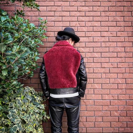 FINE CREEK ＆CO【Innocence / ｲﾉｾﾝｽ】grizzly JKT (Horse)（BLACK×RED）