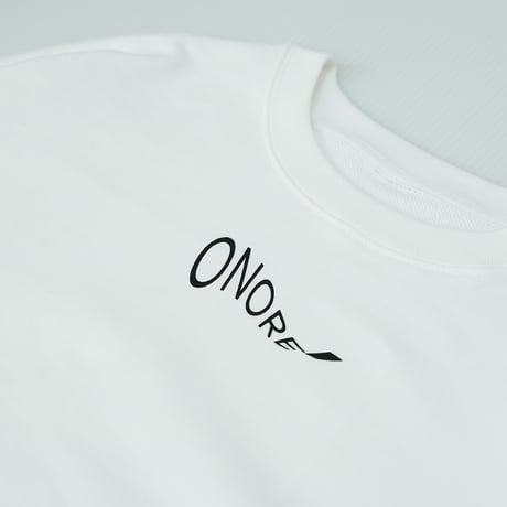 ONORE■ / Sticker Bomb Crew Neck Sweat / WHITE