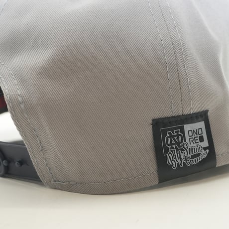 ONORE■ / "BLAST" Snap Back Cap / GRAY×NAVY