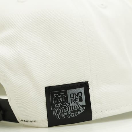 ONORE■ / "LET'S DO IT AGAIN" Snap Back Cap / WHT×BLK