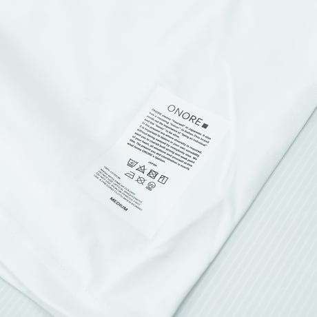 ONORE■ / "BLAST" TEE / WHITE