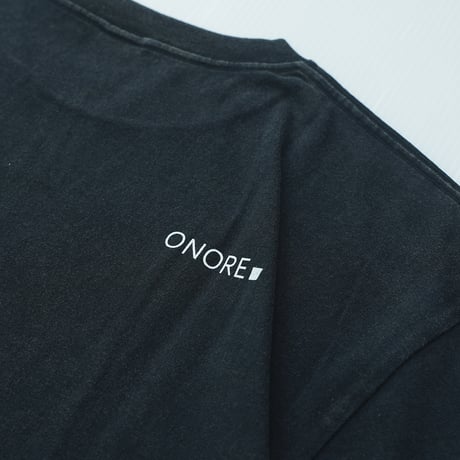 ONORE■ / Raw Type Logo Tee / BLACK