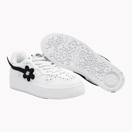 WATER THE PLANT / "GR" GOAT KICKS / WHITE