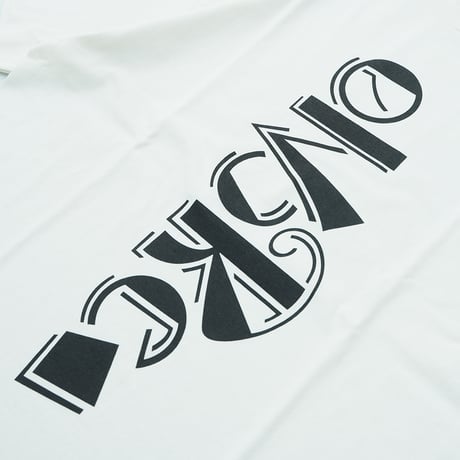 ONORE■ / Raw Type Logo Tee / WHITE