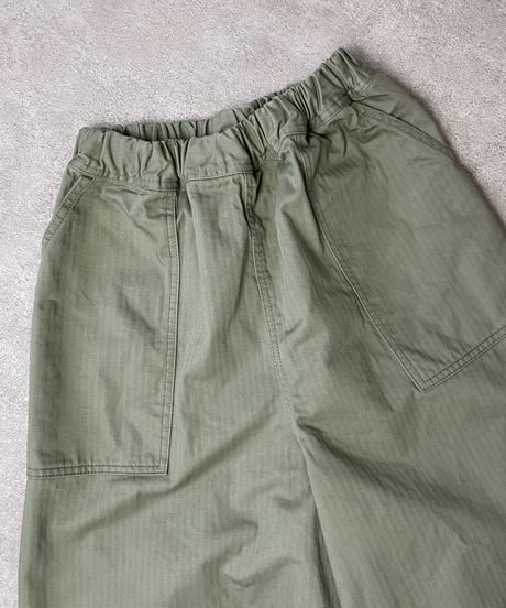 スカートに見えるワイドパンツ■ミリタリーヘリンボーンツイル■カーキ