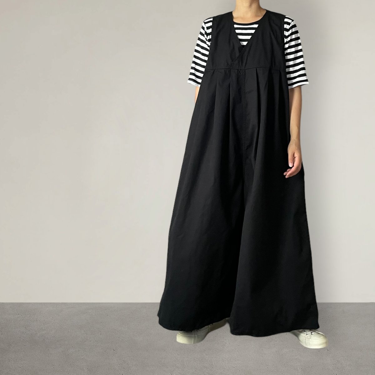 NUETAG (ノイターグ) リネンカシュクールサロペット　ブラック 7/27販売開始◾️カシュクールサロペット□リップストップ