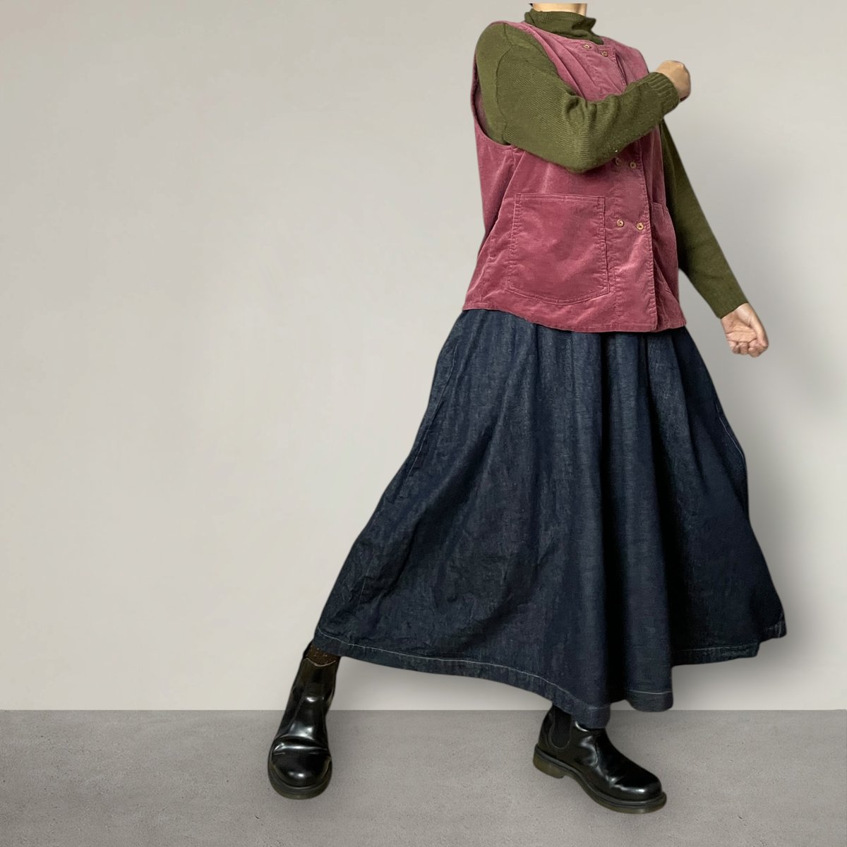 限定】ダブルボタンベスト□細畝コーデュロイ□ディープピンク