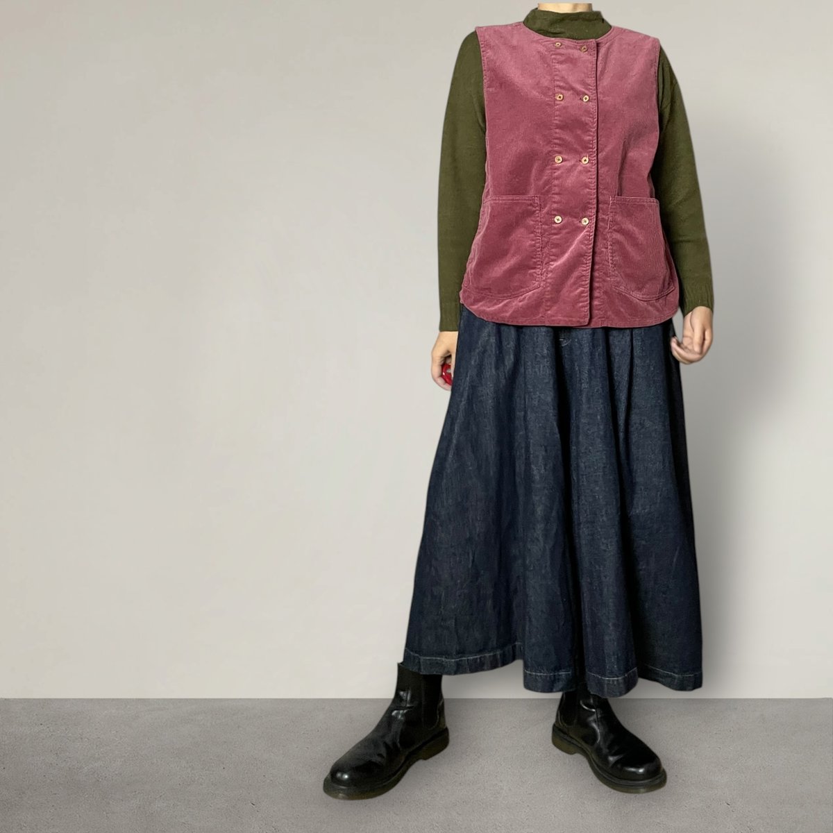限定】ダブルボタンベスト□細畝コーデュロイ□ディープピンク
