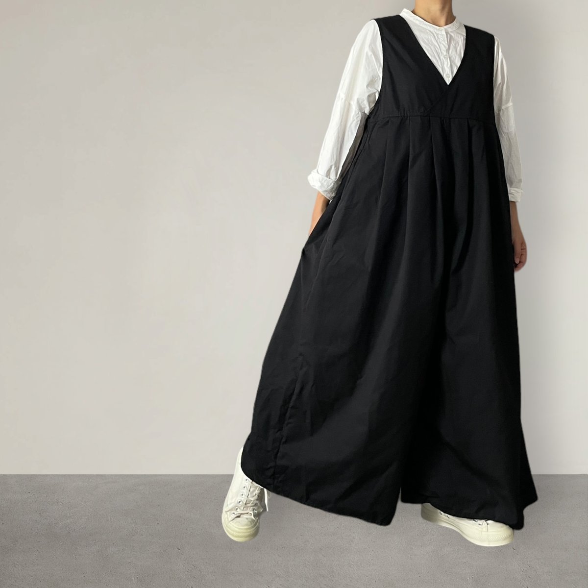 NUETAG (ノイターグ) リネンカシュクールサロペット　ブラック NUETAG (ノイターグ) リネンカシュクールサロペット ブラック