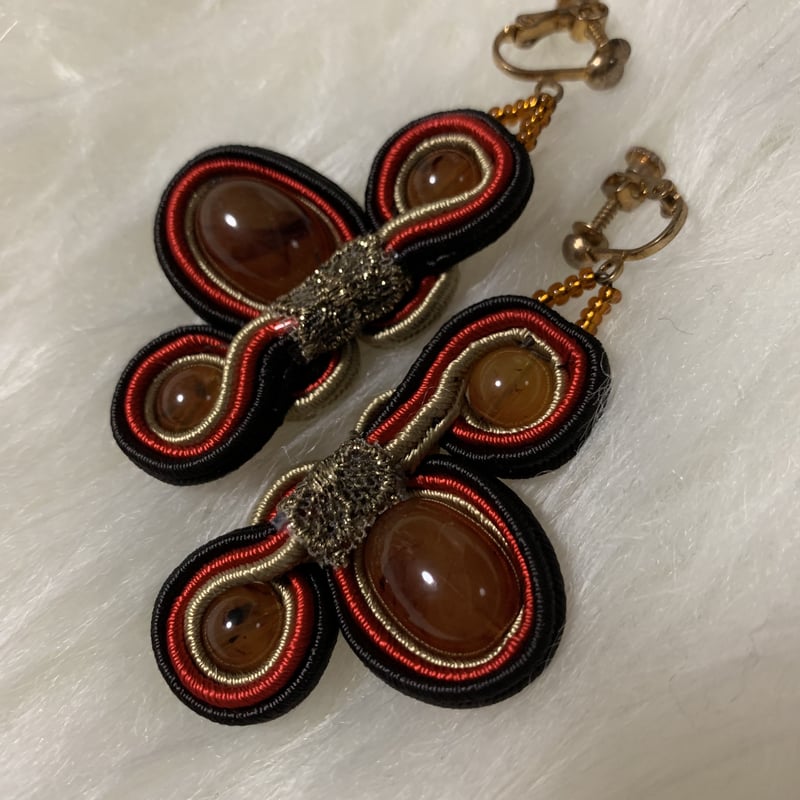 ソウタシエNo.E-3 ハンドメイド イヤリング | BENNYLOOKS