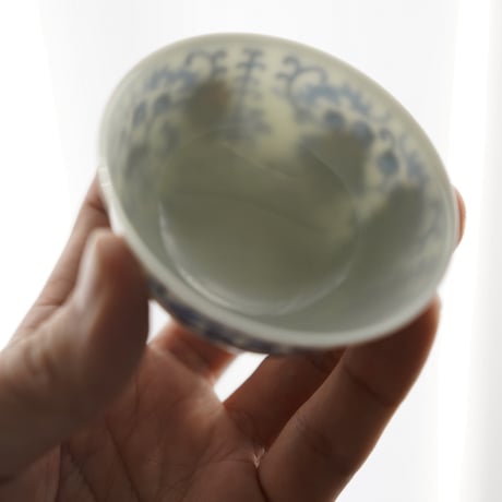青花蝠紋小茶杯 PF132
