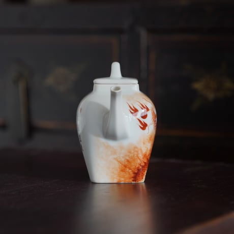 礬紅龍紋茶壺 PF189