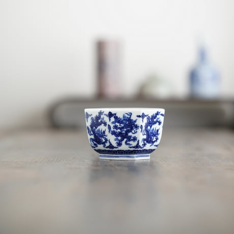 青花龍紋八方杯 PF232