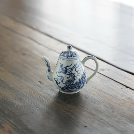 元青花龍紋茶壺 PF211