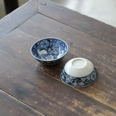 元青花兎紋卧足杯 PF215