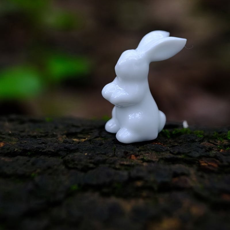 青白磁うさぎ PW039 | Looking For 物色