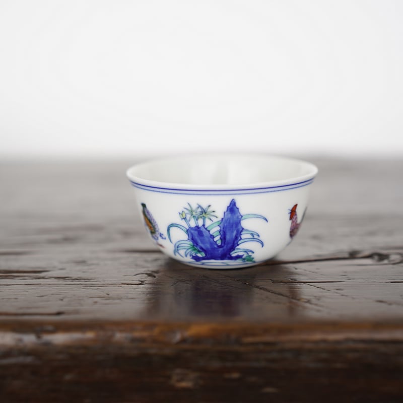 中国　大明成化年製　斗彩鶏缸杯　豆彩チキンカップ　煎茶碗　一對　V　R5777