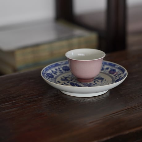 青花束蓮紋皿 PF103