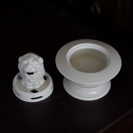 灰釉獅子香炉 PB129