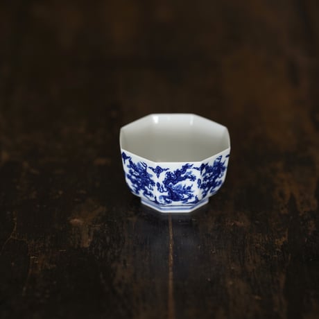 青花龍紋八方杯 PF232