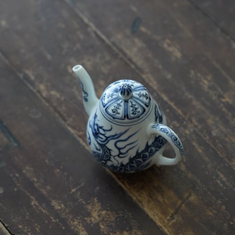 元青花龍紋茶壺 PF211