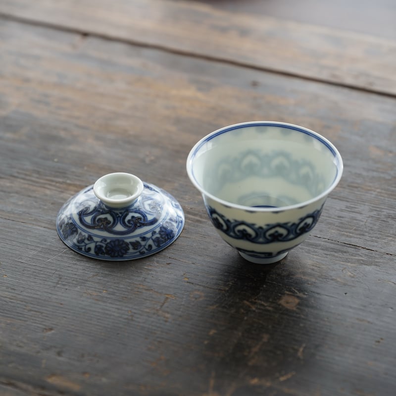 青花宝相二才蓋碗 PF240 | Looking For 物色