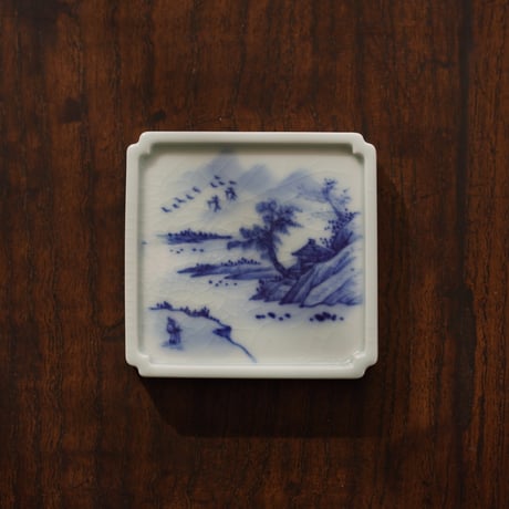 青花山水茶托 PF024