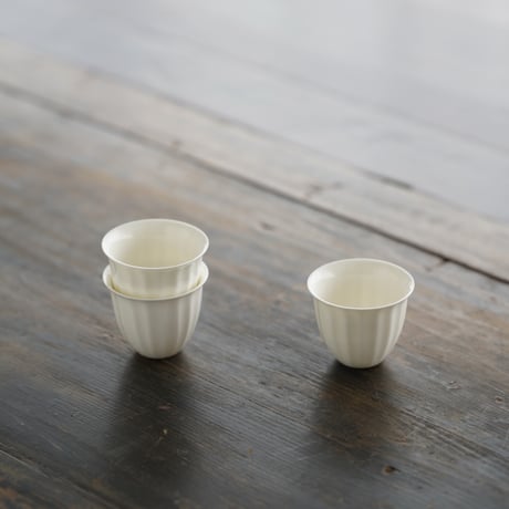白釉茶杯 PB164