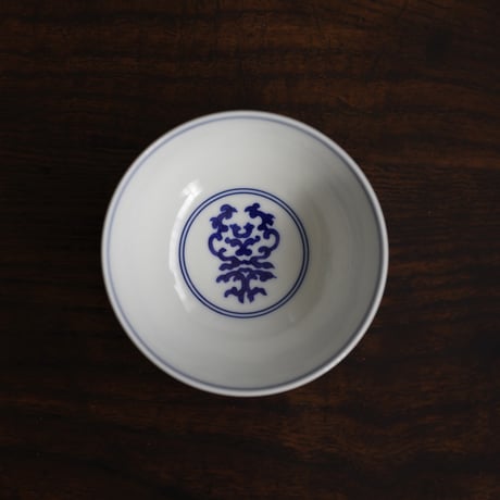 青花蝠紋大茶杯 PF131