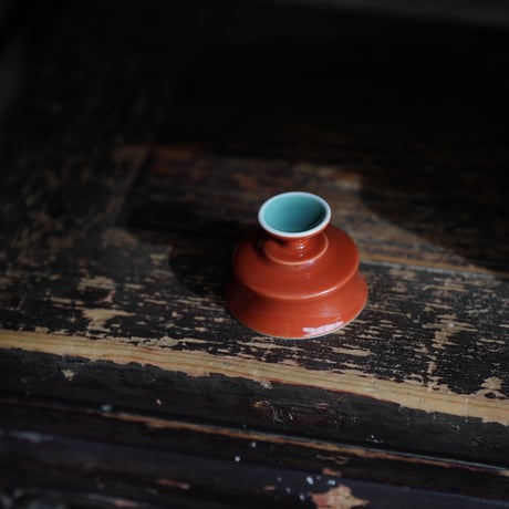 朱釉高足茶杯 PB158
