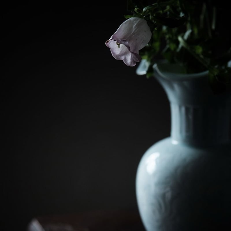 青白磁花瓶 PW034 | Looking For 物色