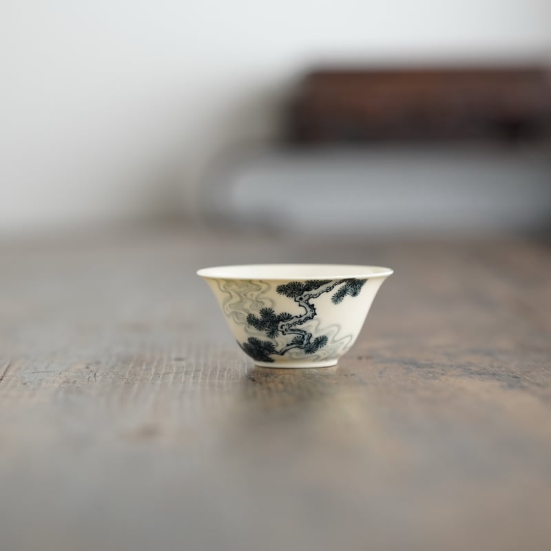 青花松雲紋茶杯 PE018 | Looking For 物色