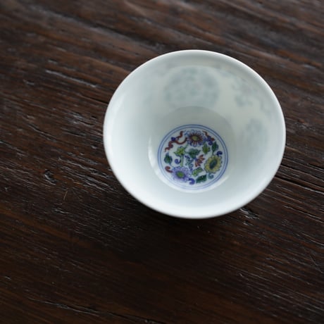 斗彩団菊茶杯 PF155