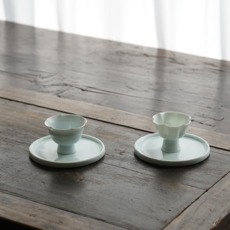青白磁花口茶杯 PF263