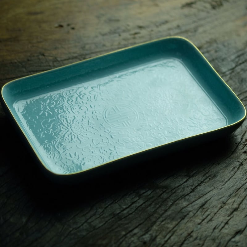 松石緑釉堆白方皿 PC114 | Looking For 物色