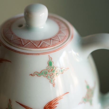 五彩茶壺 PA028