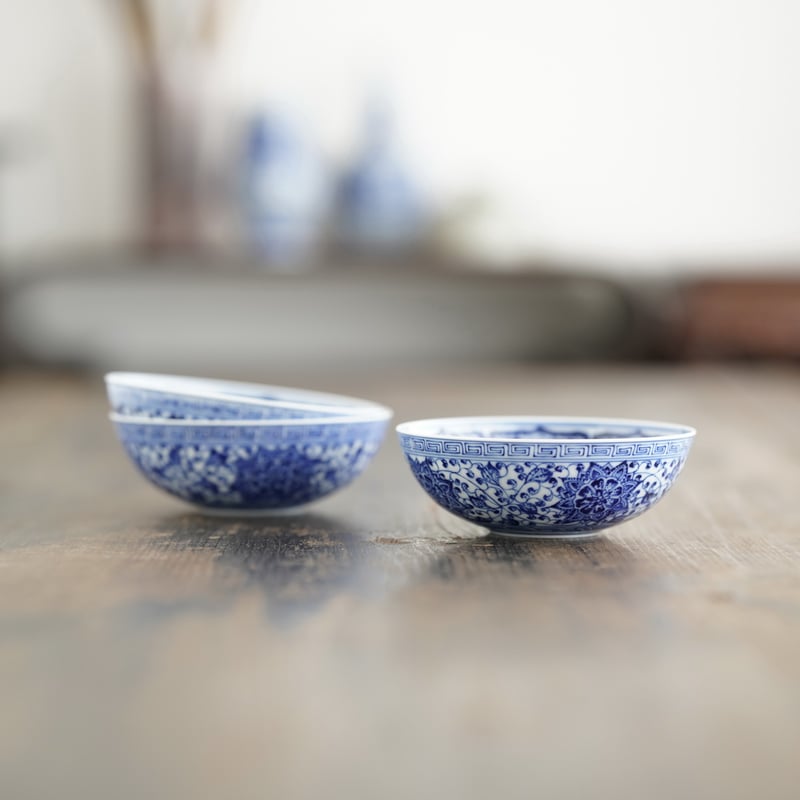 青花八宝纏枝蓮紋茶杯 PF251 | Looking For 物色